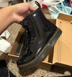 Big kids Dr Martens girls 4