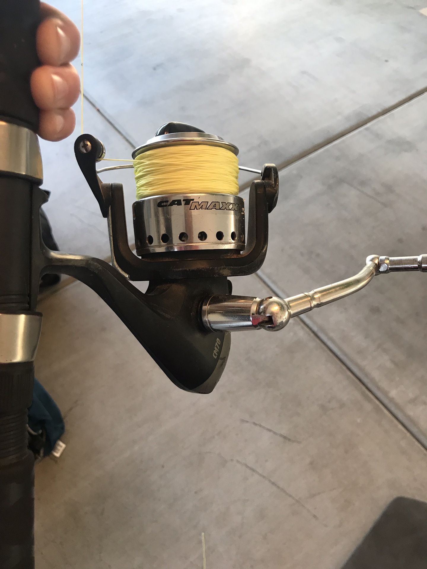 Catmax Spinning Reel and 10 ft heavy rod combo for Sale in Mesa, AZ -  OfferUp