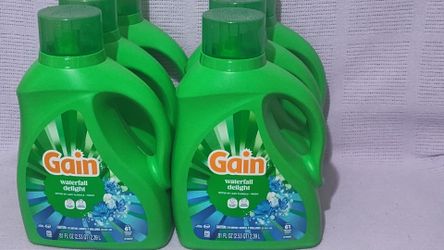 Detergente Gain líquido