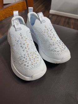 Skechers size 1 girl