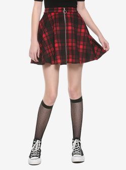 Red and black plaid O-ring skirt