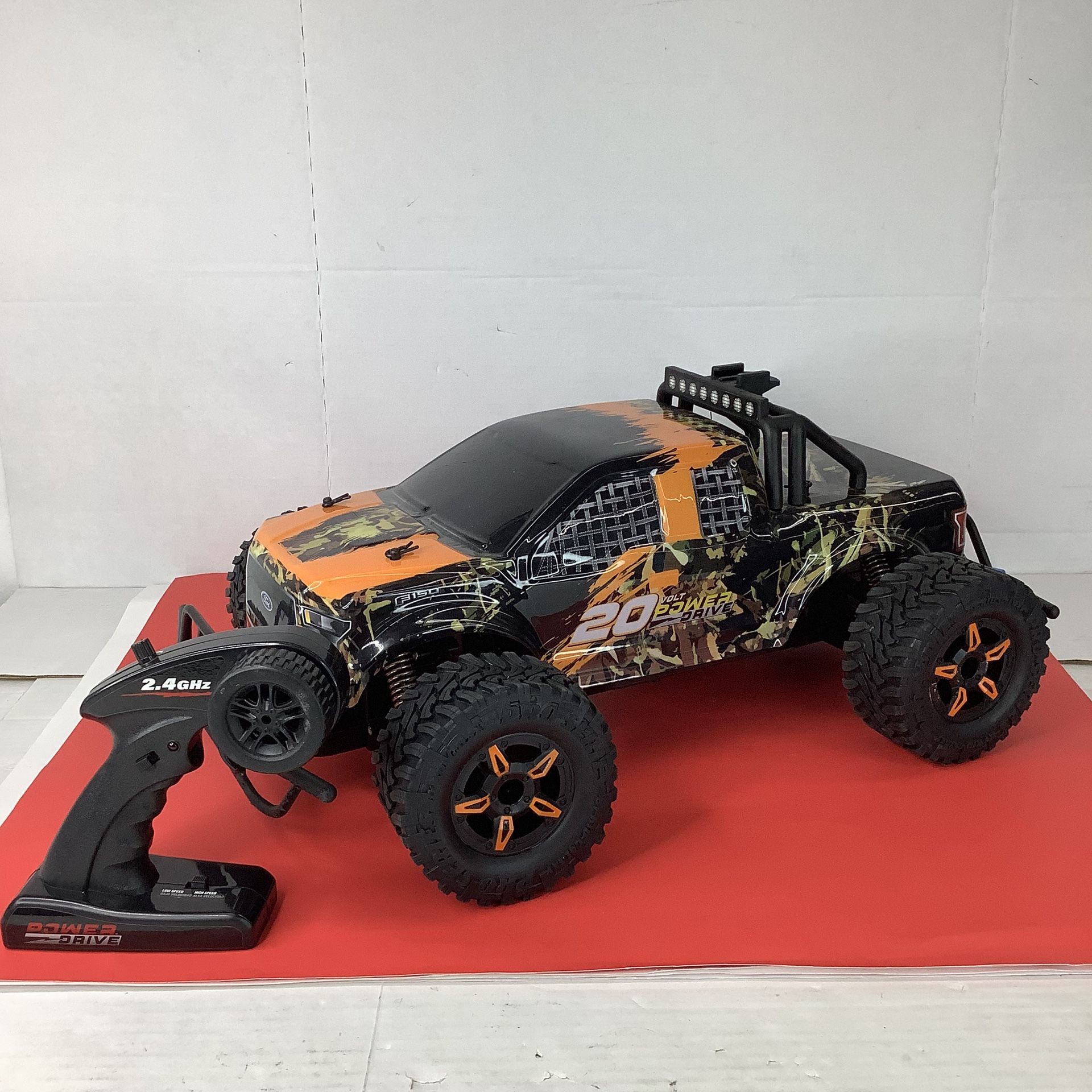 Kid Galaxy 20V Power Drive Ford F150 2.4Ghz Remote Control RC Car w/Battery + Remote