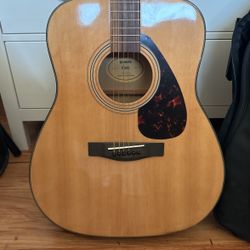 Guitar Yamaha