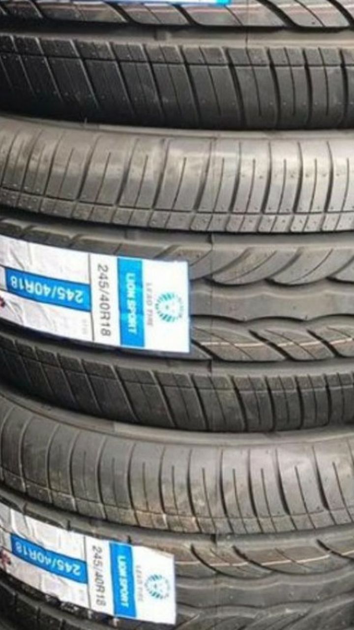 2454018 MONKEY WHEELS AND TIRES