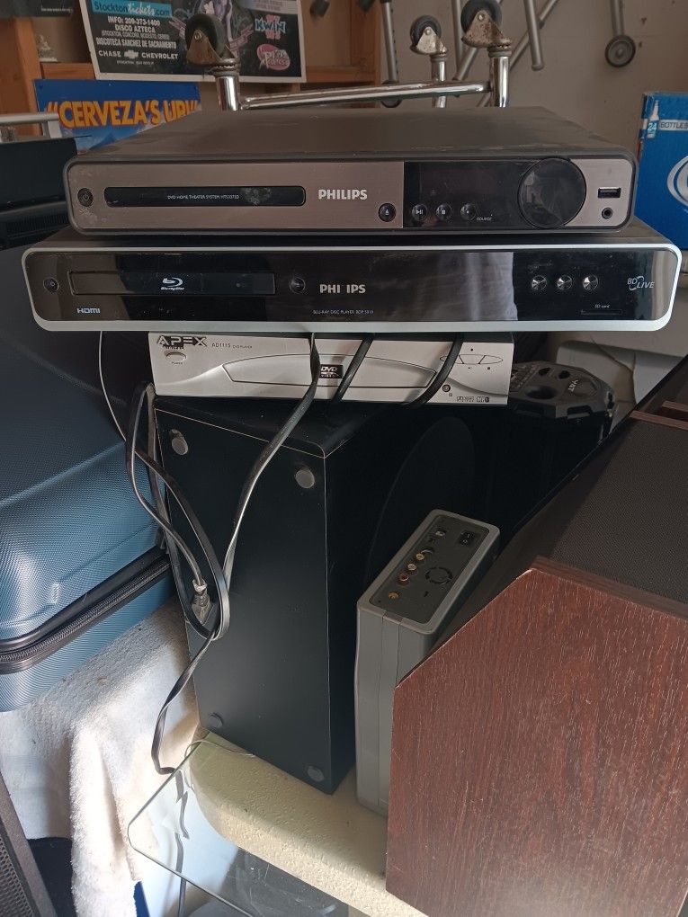 2-Dvd Players For Sale $10 Each