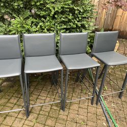 Counter Stools leather NUEVO 4 Pieces 