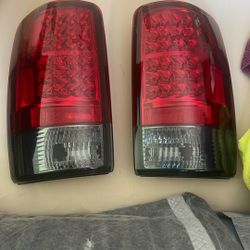 aftermarket LED tail light is compatible with the 2009-2018 Dodge Ram 1500 model