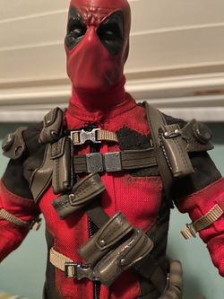 Deadpool Sixth Scale