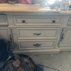 Dresser For Sale