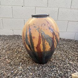 Ceramic Pot 