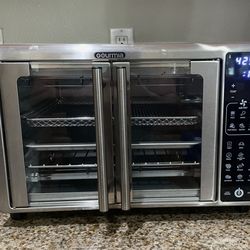 Gourmia 6-Slice Digital Toaster Oven Air Fryer, with 18 One-Touch Presets & Temp