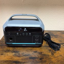 300 watt Lithium Battery Station