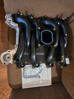 96 04 Mustang Intake manifold OEM Ford