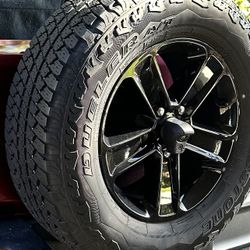 254/70R18 Bridgestone Dueler A/T