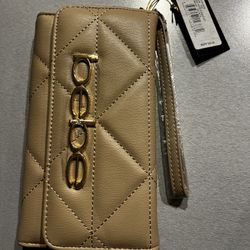 Bebe Tan wallet