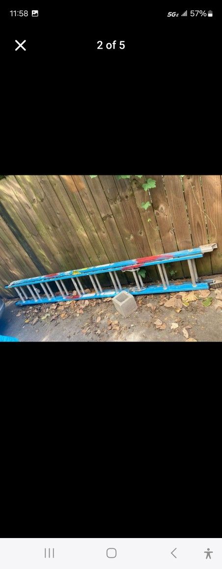 20ft Fiberglass Ladder, Newer Model