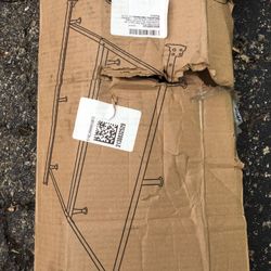 Universal Metal Frame 