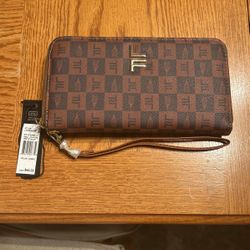 London Fog Women’s Wallet