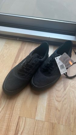 5 pairs new 11.5 men’s shoes