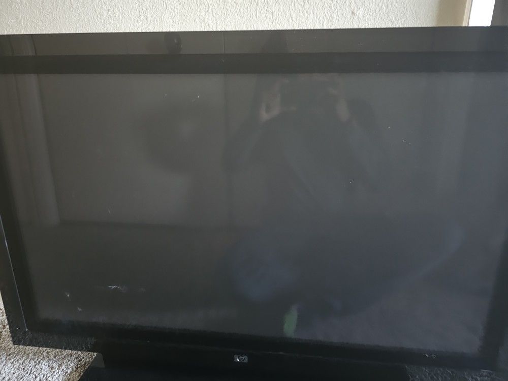 42" HP Plasma TV