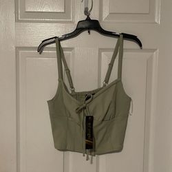 New Sage Button Front Top Size XL Juniors  