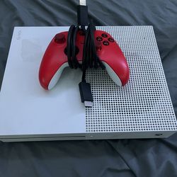 Xbox One S With Controller(new) And HDMI Cord