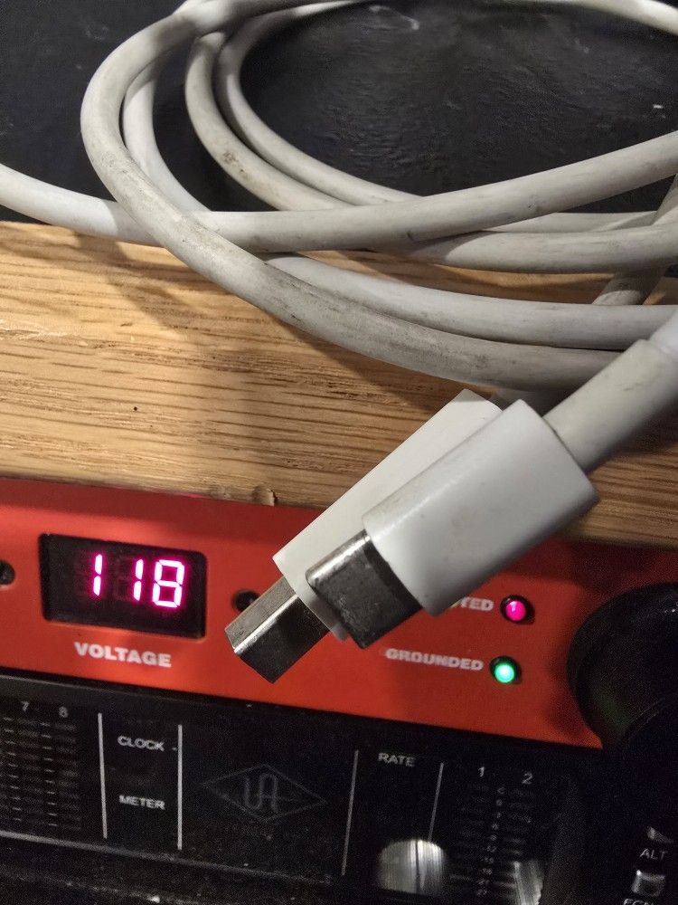Apollo Twin Mk2 THUNDERBOLT Interface