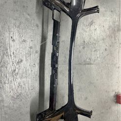 12-15 MERCEDES ML550 AMG FRONT BUMPER COVER W /PARK ASSIST SENSORS