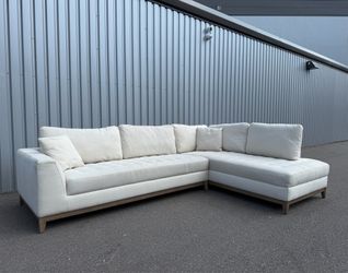 Modern Fabric Sectional, Cream