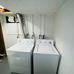 Missouri Washer Dryer Set