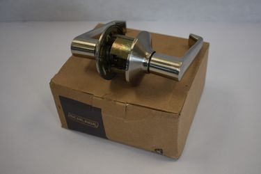 Schlage F10-ELA 619 Nickel Elan Passage Door Lever Set Hall & Closet 1(contact info removed)