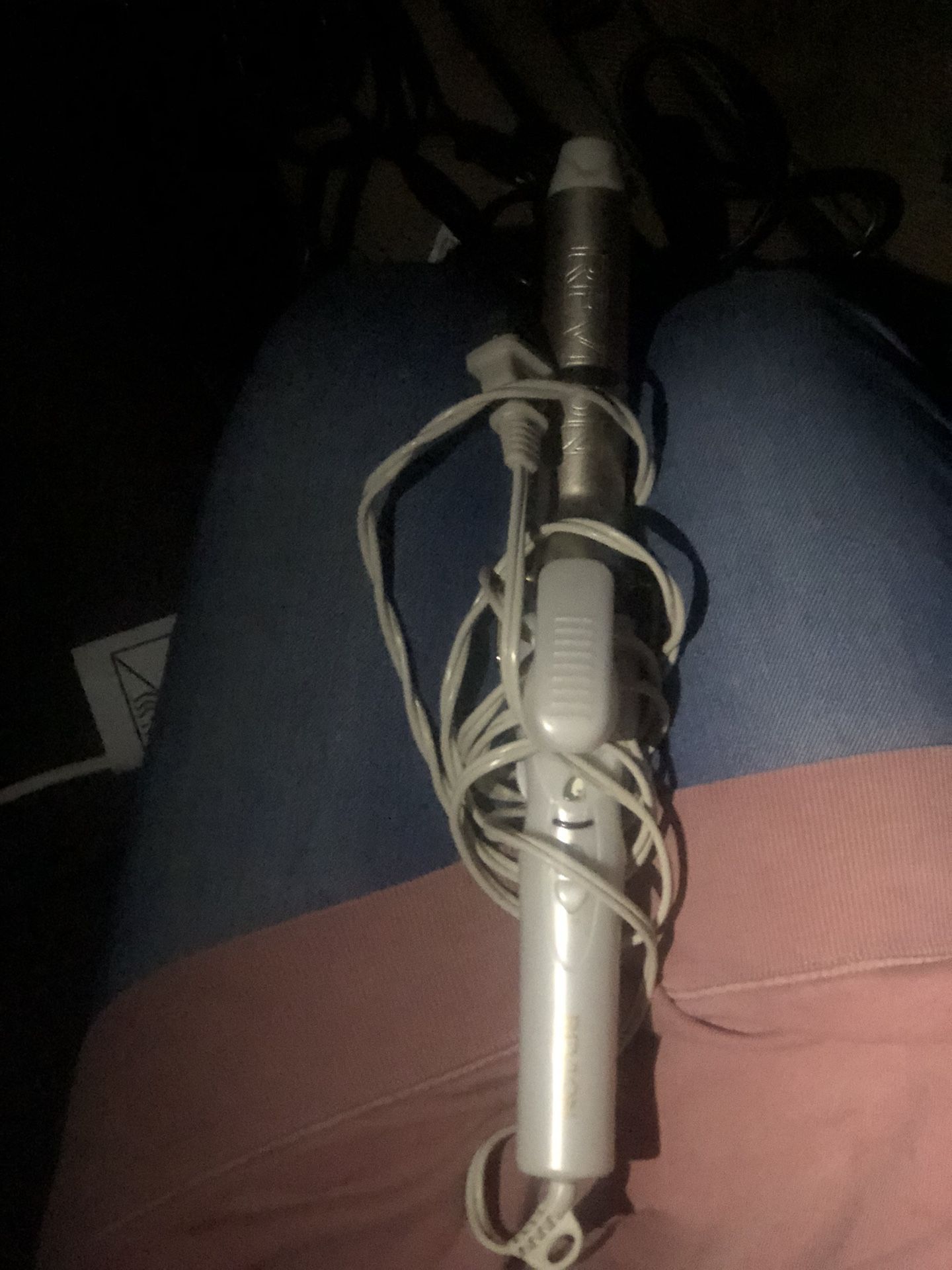 Revlon 3/4inch Barreled Curling Iron