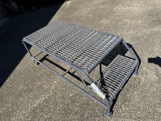 Industrial raised platform