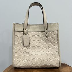 COACH FIELD TOTE 22 IN SIGNATURE LEATHER (COACH C4829) BRASS/IVORY