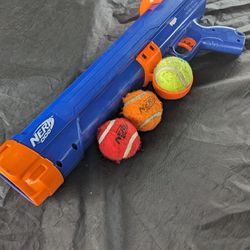 Nerf Dog Tennis Ball Blaster 