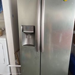 Samsung Fridge 