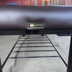 Acubest massage bed   Good condition just leather fading a bit! 