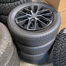 Like New 2025 Lexus GX550 Take Offs 