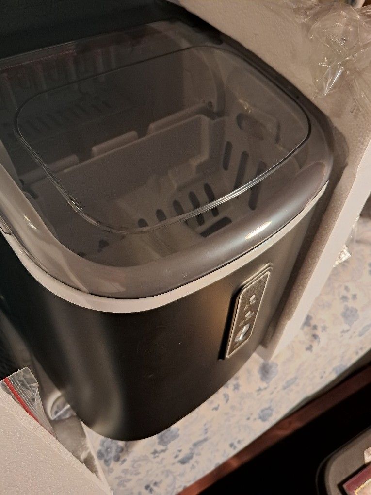 Portable 13 Lbs Ice Maker Auto 2025