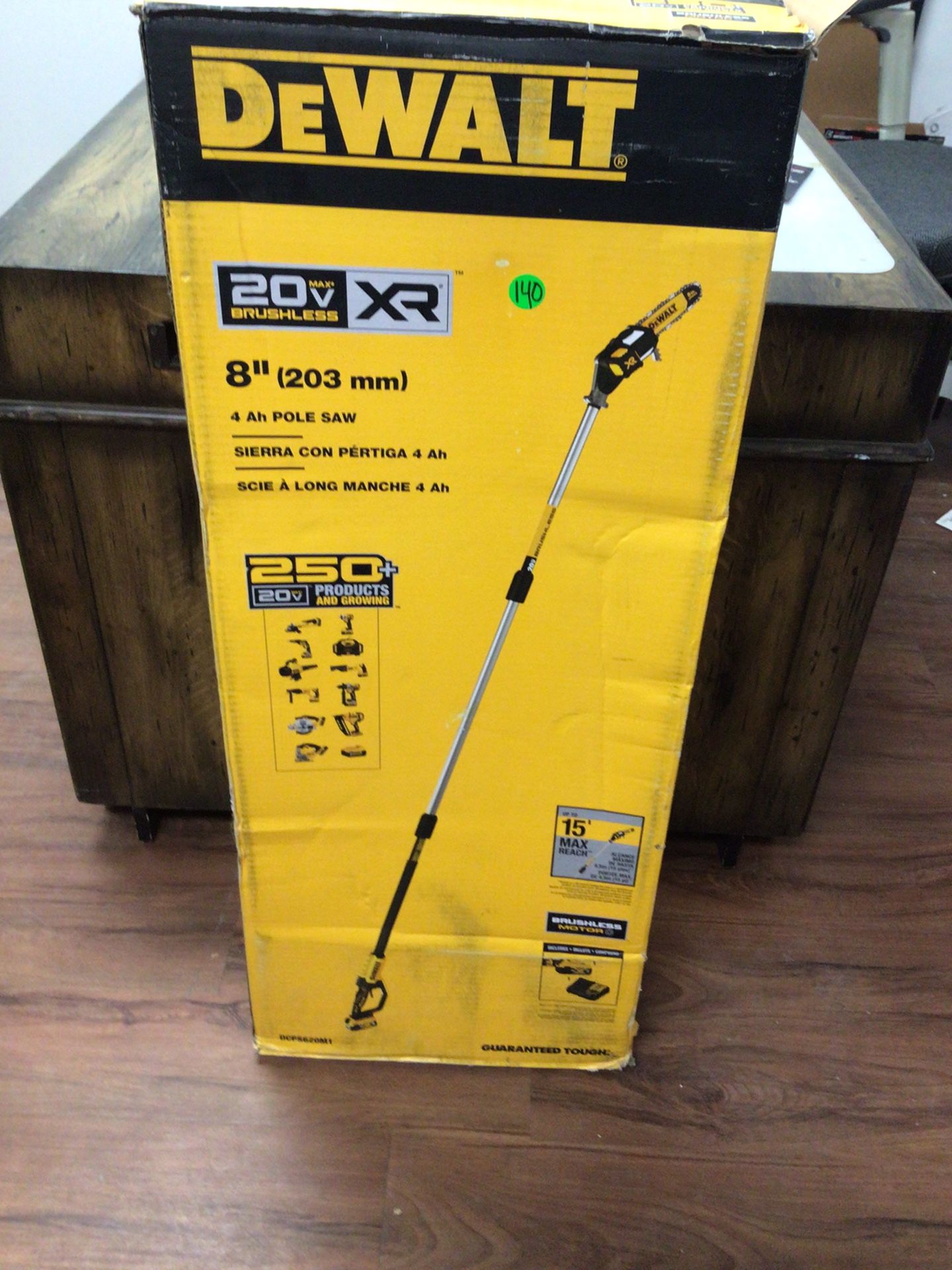 Dewalt Pole Saw for Sale in Indio, CA OfferUp