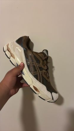 asic Gel-NYC 2.0  size 14