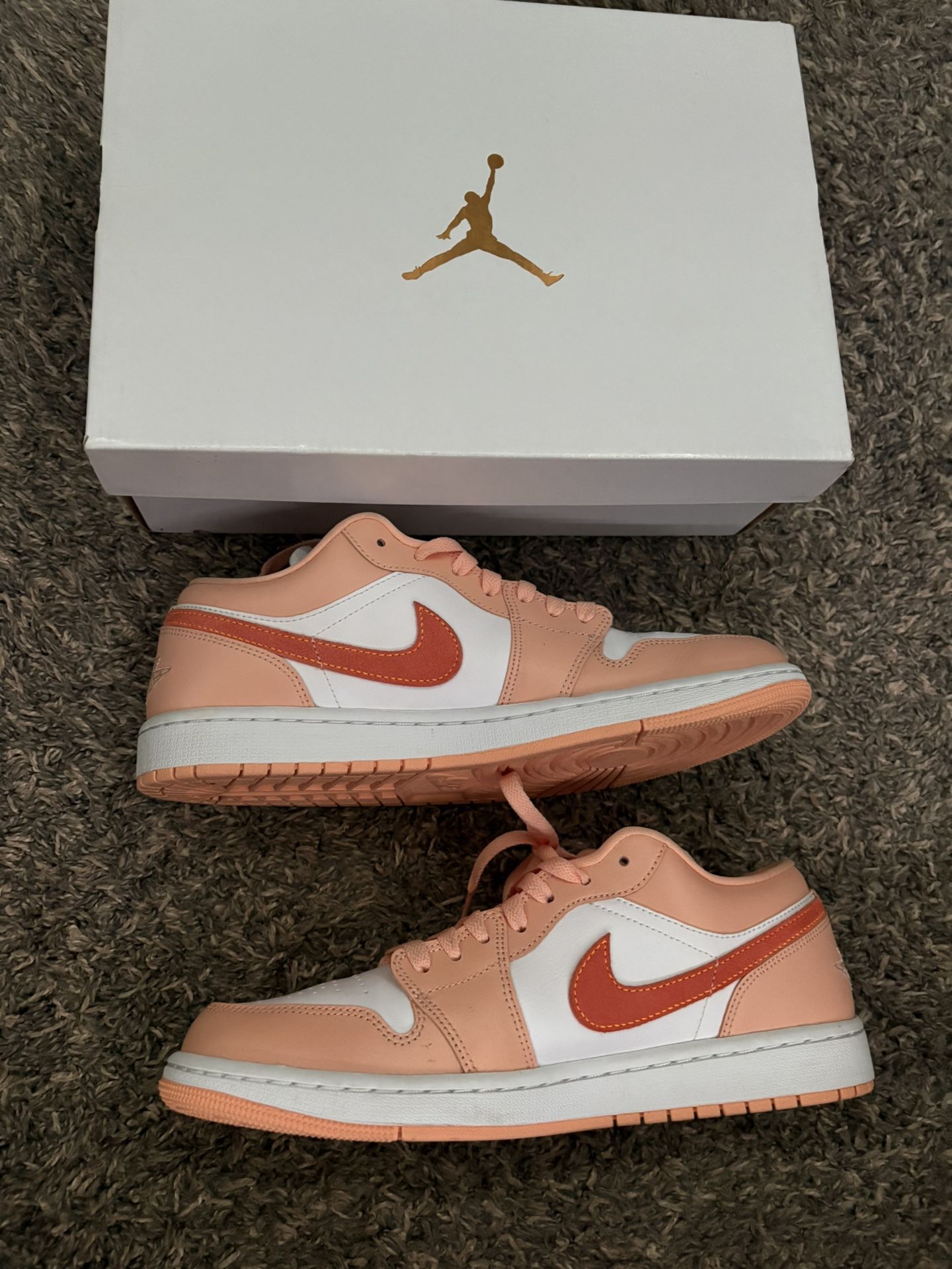 Jordan 1 Low Sunset Haze (11.5W,10M)