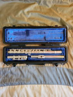 Nice Selmer USA Flute