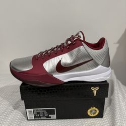 Kobe 5 Size 10M