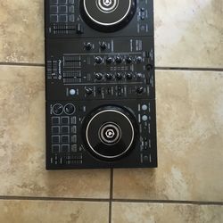 Record Box