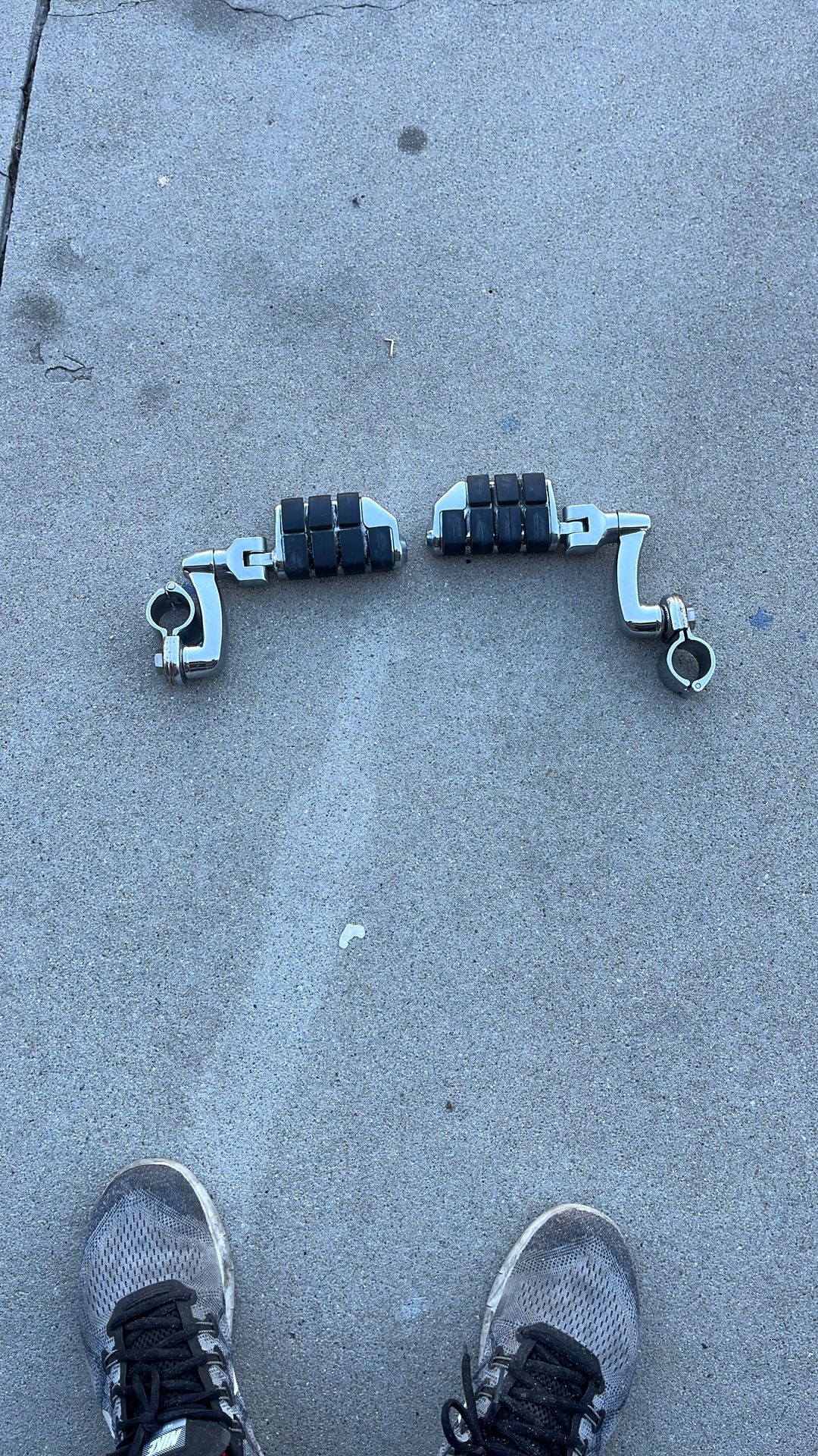 Motorcycle steps