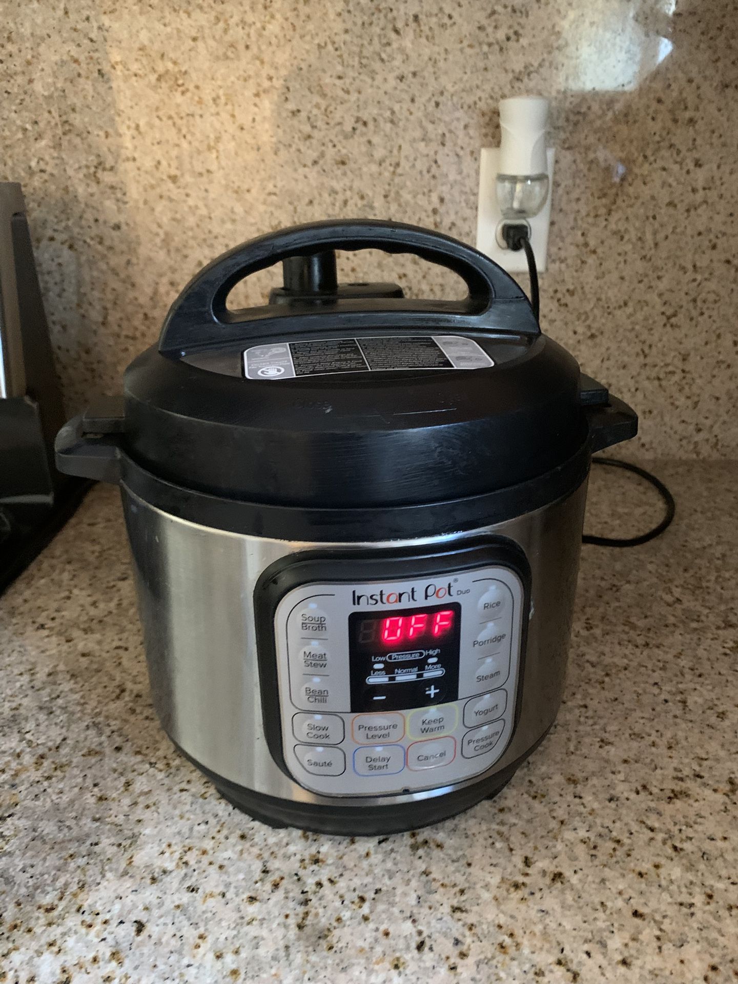 Instant Pot Duo Mini 7-in-1 3qt Electric Pressure Cooker - Silver
