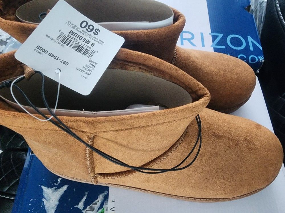 Women's Boots Size 9 New