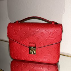 Cute Flap Purse -red