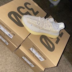 Adidas Yeezy Boost 350 V2 “ Natural “ Men Size 